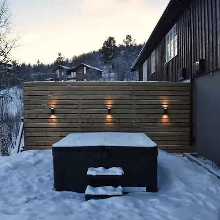 Prázdninový dům Stort Hus Med Jaquzzi
