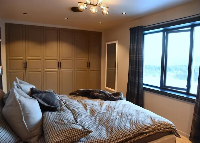 Luxury With Jacuzzi *